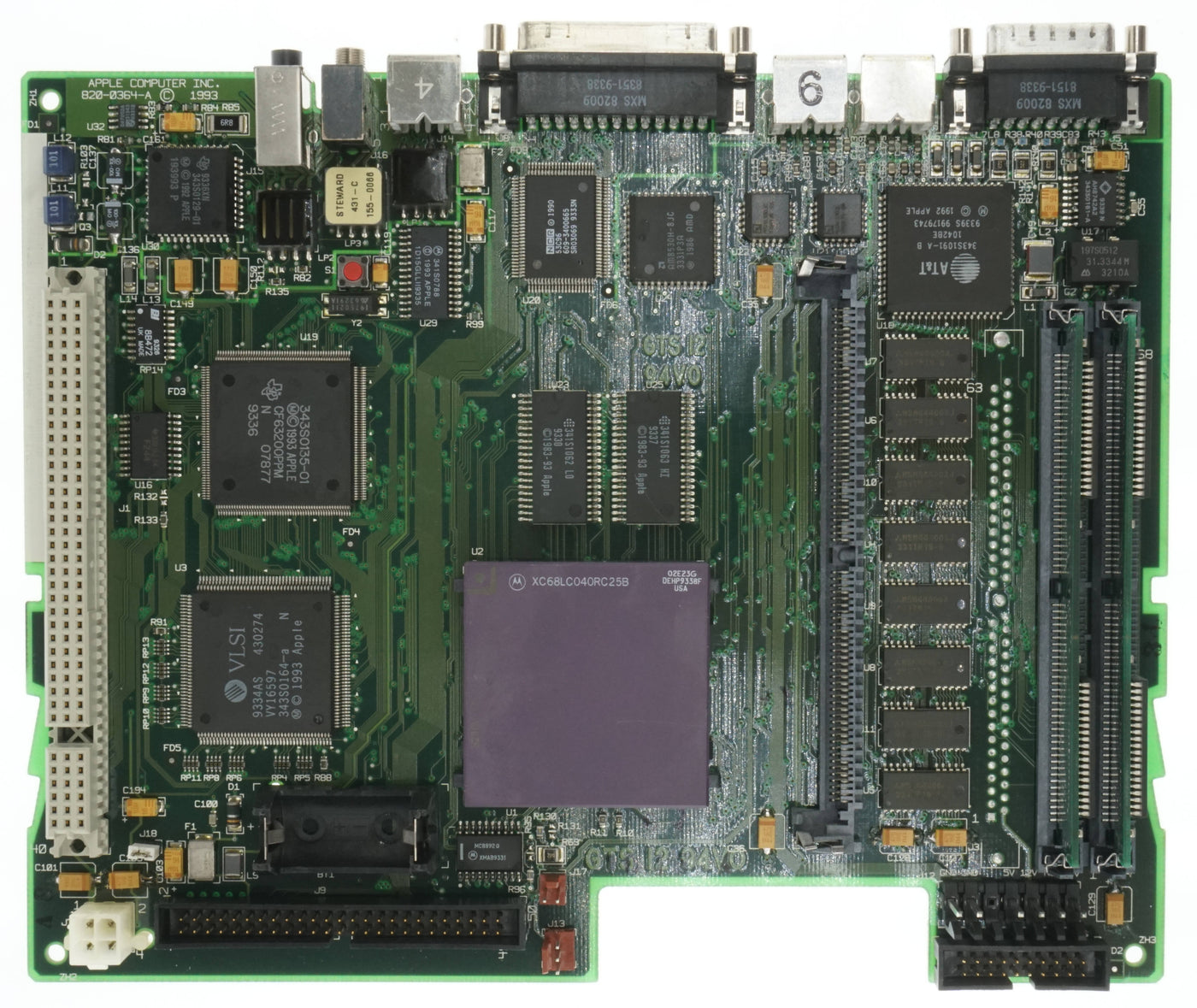 Quadra 605/LC 475