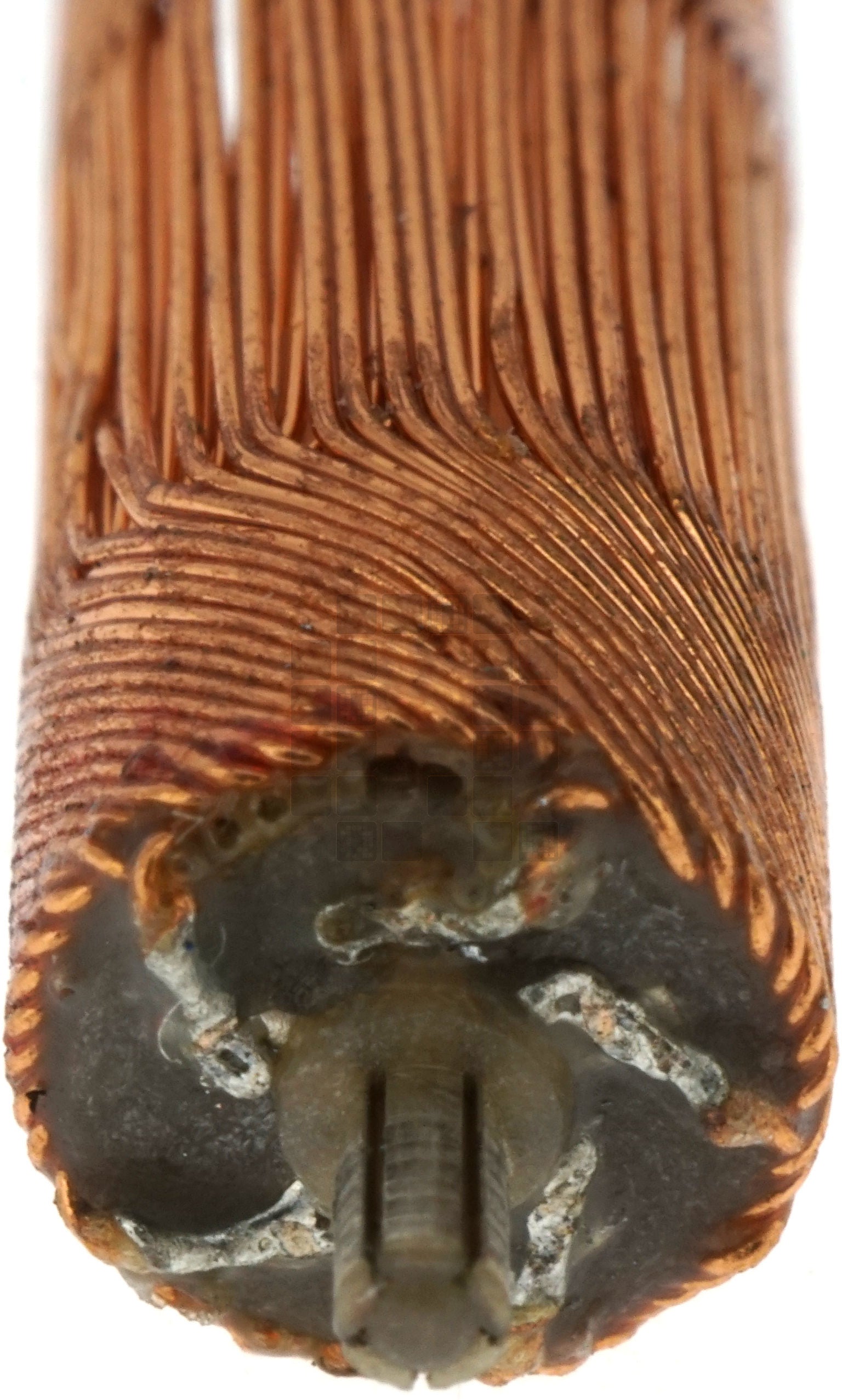 Commutator End
