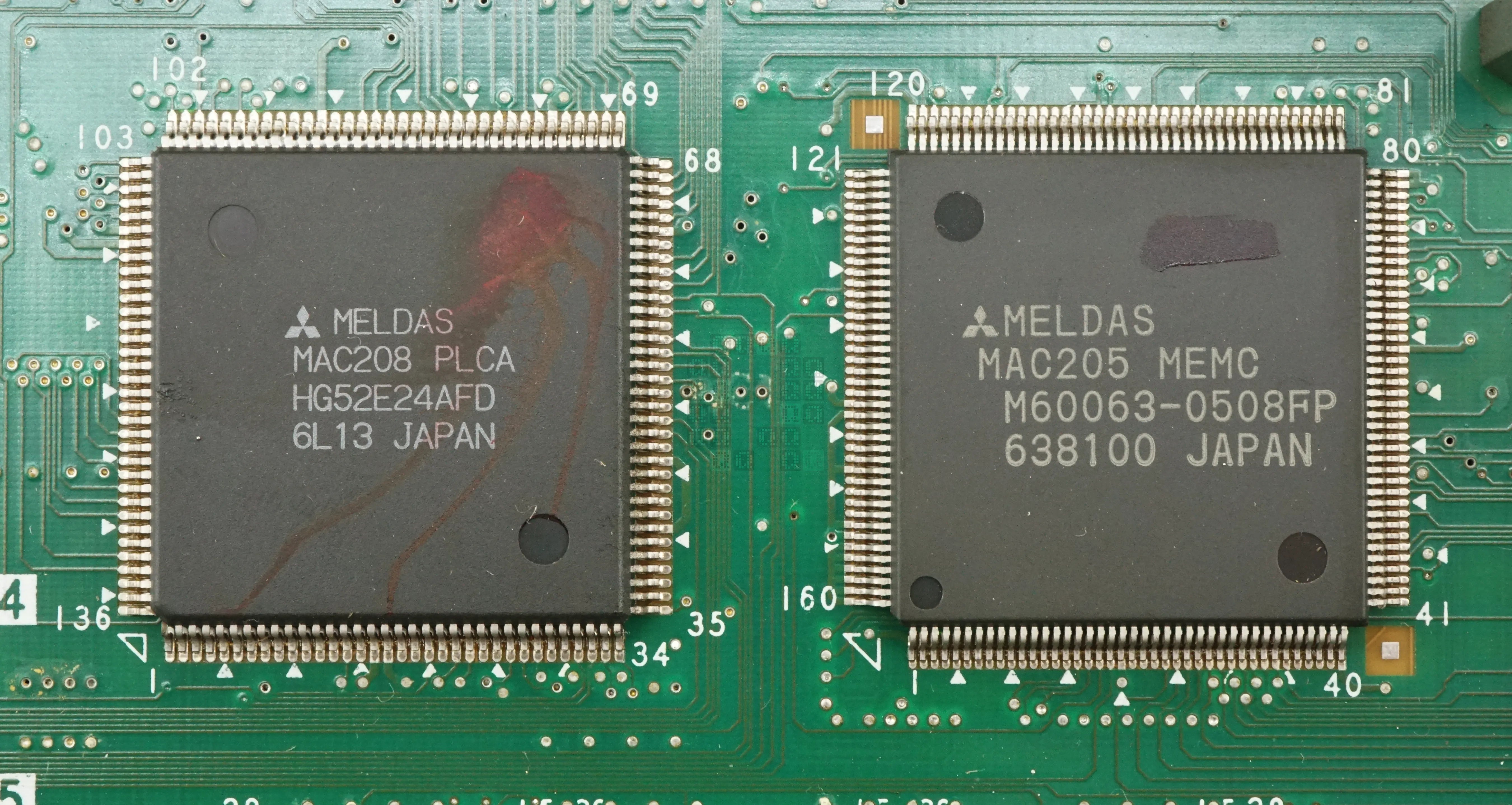 MELDAS MAC208 PLCA HG52E24AFD MAC205 MEMC M60063-0508FP MELDAS MAC208 PLCA HG52E24AFD MAC205 MEMC M60063-0508FP ICs on the Mazak Mitsubishi QX141C Circuit Board