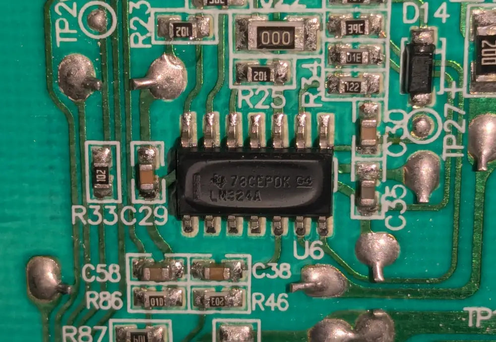Milwaukee Rapid Charger MCU Zoom Circuit Board Reverse Engineering Milwaukee 860323004 Rapid Charger U6 LM324A Quad Op-Amp